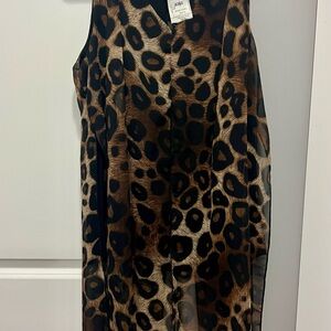 Leopard Print Sleeveless Blouse